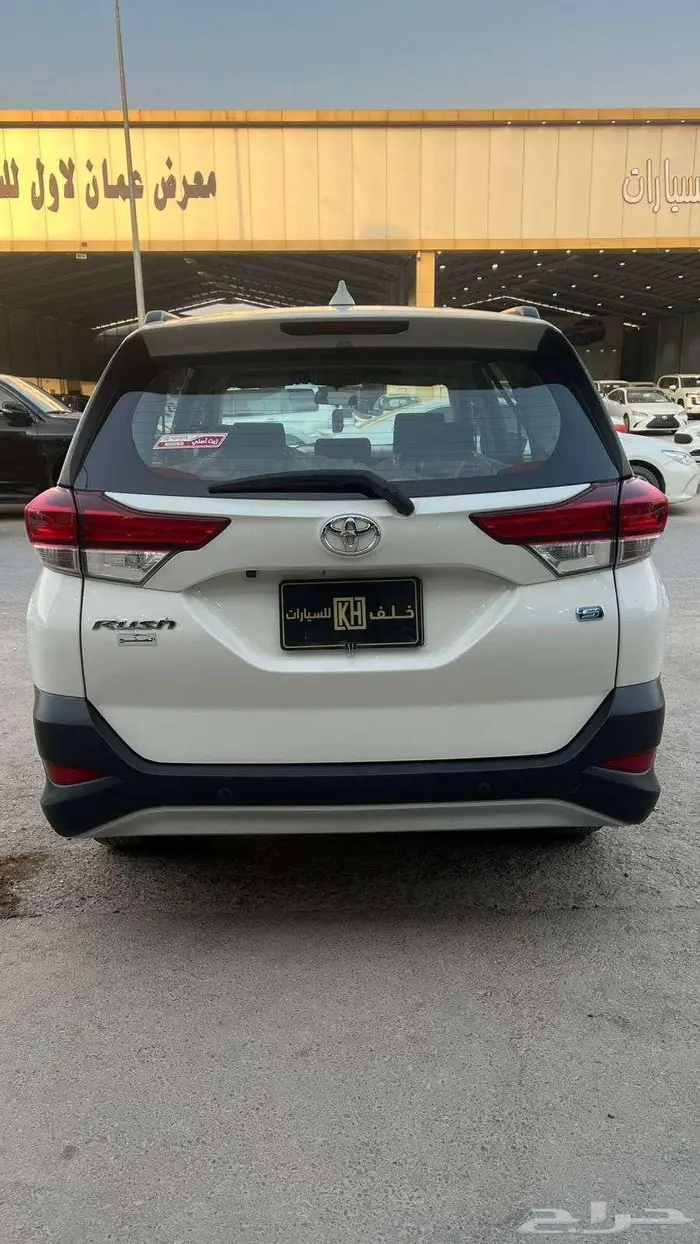 تويوتا راش موديل 2023- معرض خلف للسيارات 10