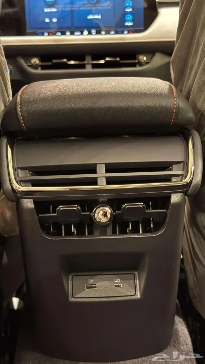 تورس تيتانيوم لون أسود 2026 5