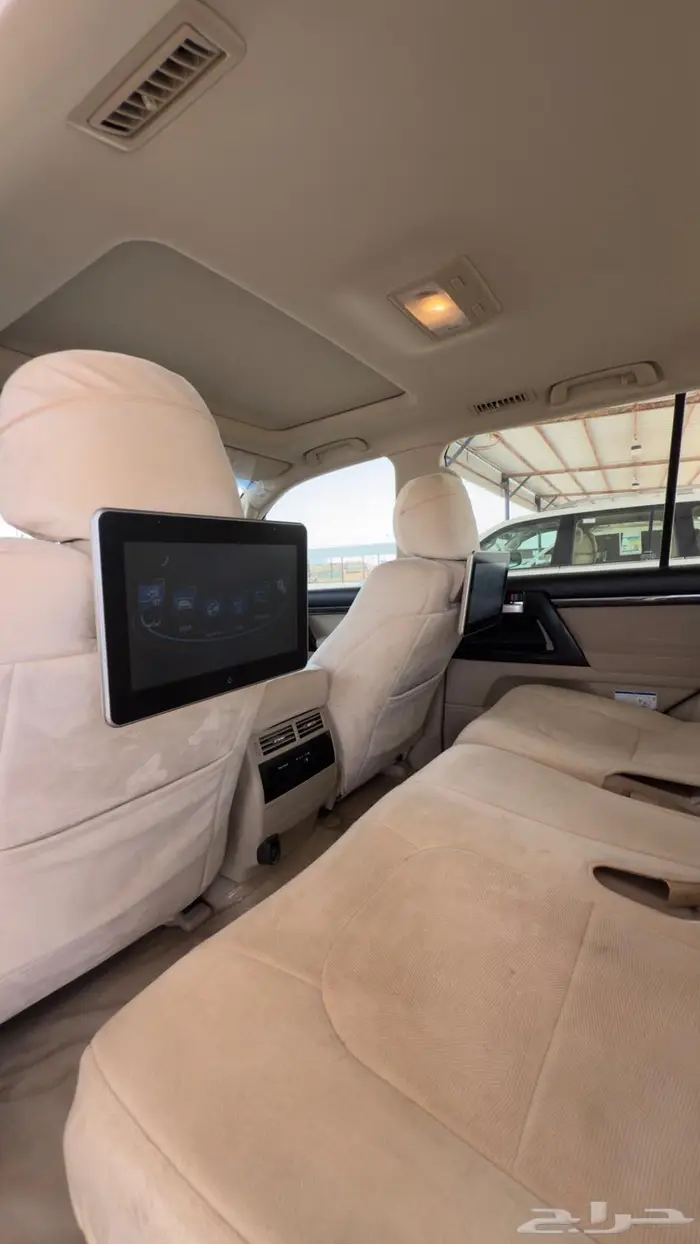 لاندكروزر جي اكس ار 2020 سعودي 31