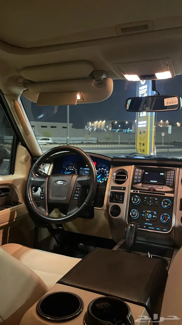 فورد اكسبيدشن 2016 10