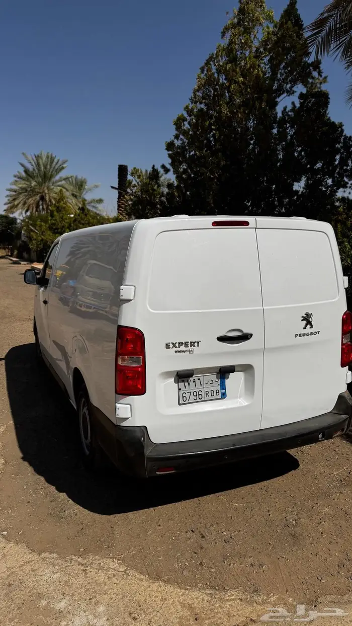 بيجو اكسبيرت 3