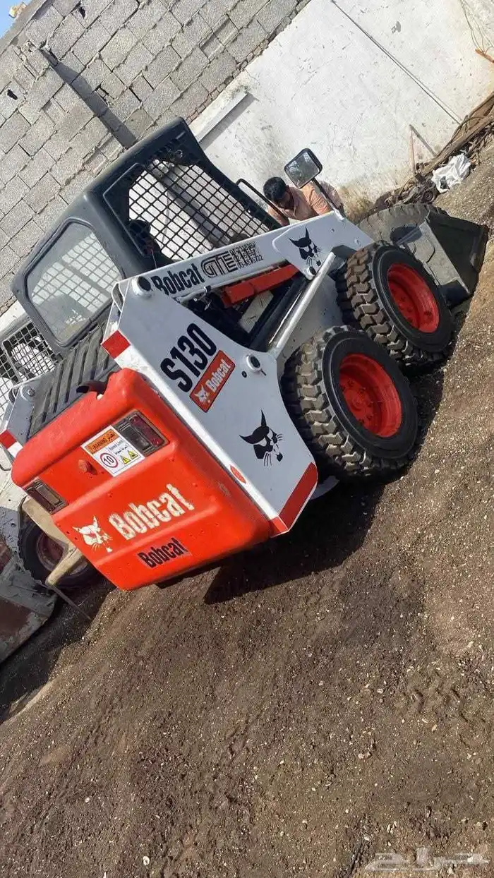 سيزرلفت مانلفت رافعة شوكية فوركلفت جيسبي جي سي بي حفار ايجار 5