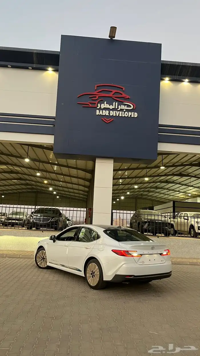 كامرى LE هايبرد 2025 5