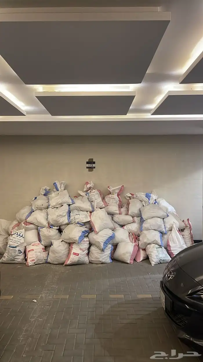 قلاب دينا لنقل المخلفات والدمار بعمال وبدون عمال بجده 1