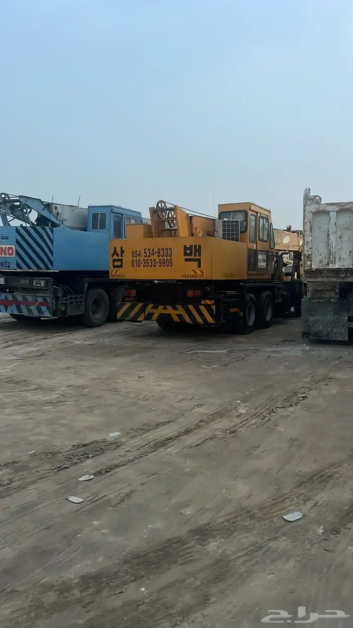 كرينات للايجار يومي وشهري 25 طن50 طن100طن130طن بوم تراك10طن 5