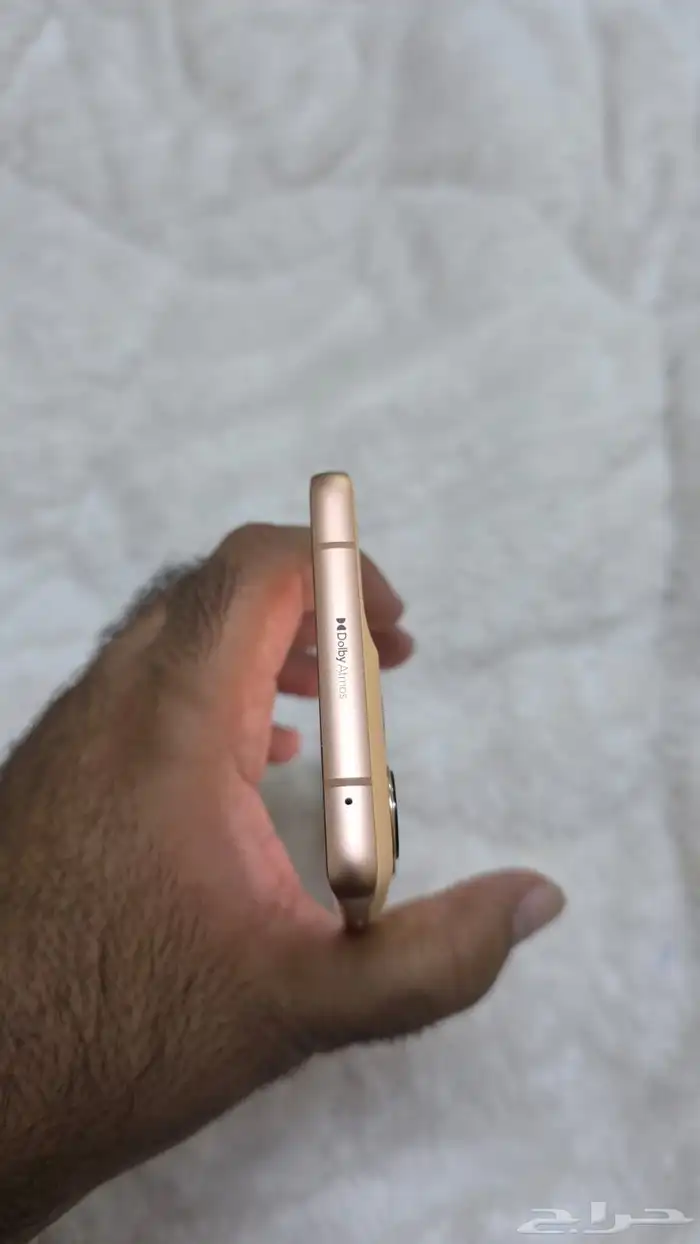 للبيع جوال 50 Motorola Edge المساحة  512 جيجابايت الرام  1 6