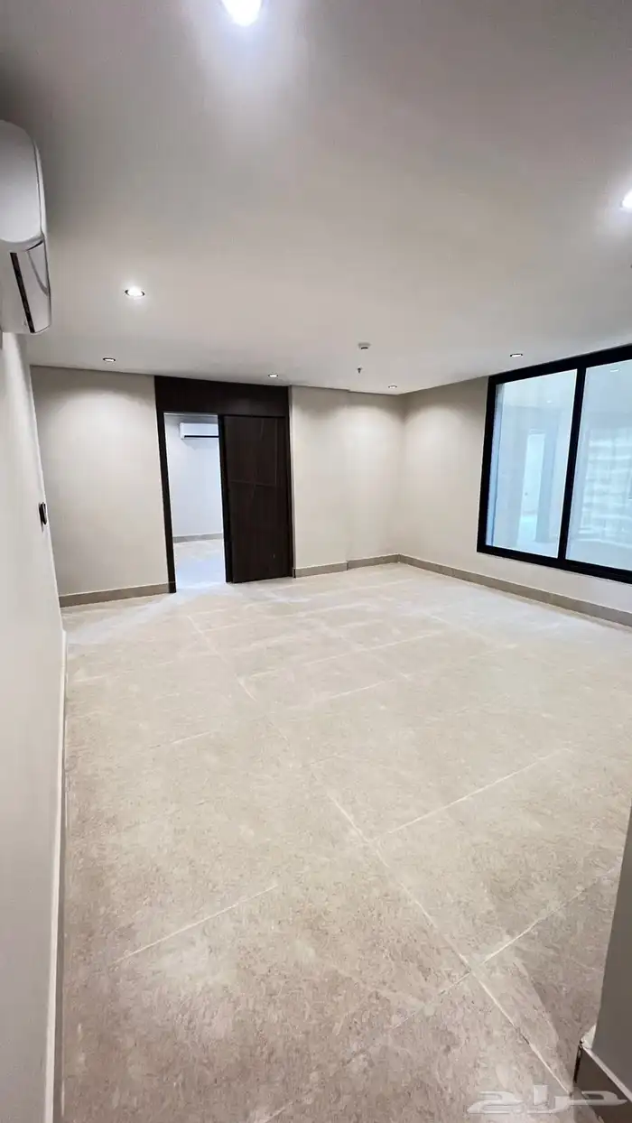 شقة مكيفة وجديدة للايجار الشعلة 4