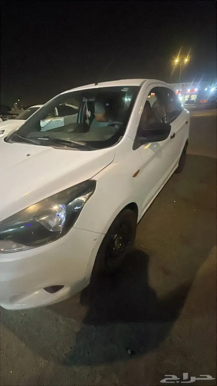 للبيع فورد فيجو 4