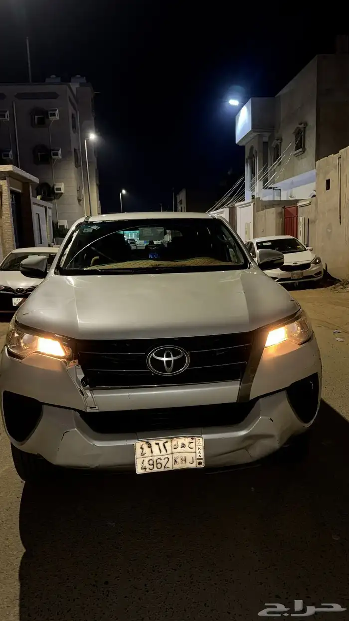 فورتشنر 2016 دبل مكينه قير وكاله مفحوص اوتماتيك للبيع 4