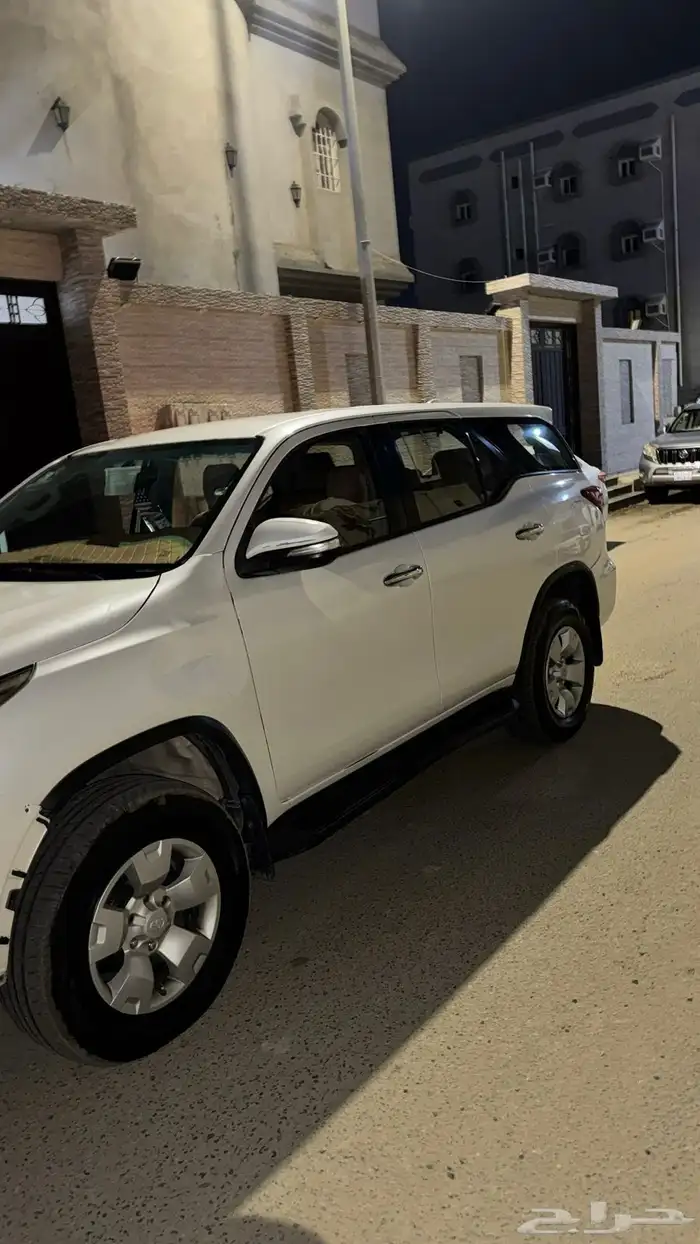 فورتشنر 2016 دبل مكينه قير وكاله مفحوص اوتماتيك للبيع 2