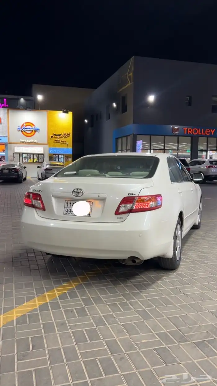 كامري 2011 نظيفه جدا 2