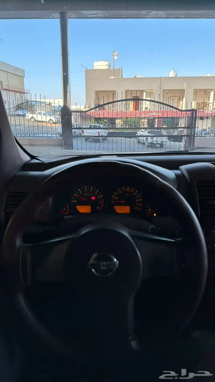 نيسان نافارا 2015 بنزين 5