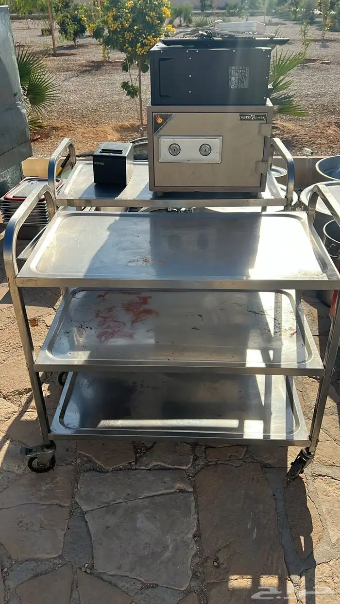 معدات مطاعم للبيع 32