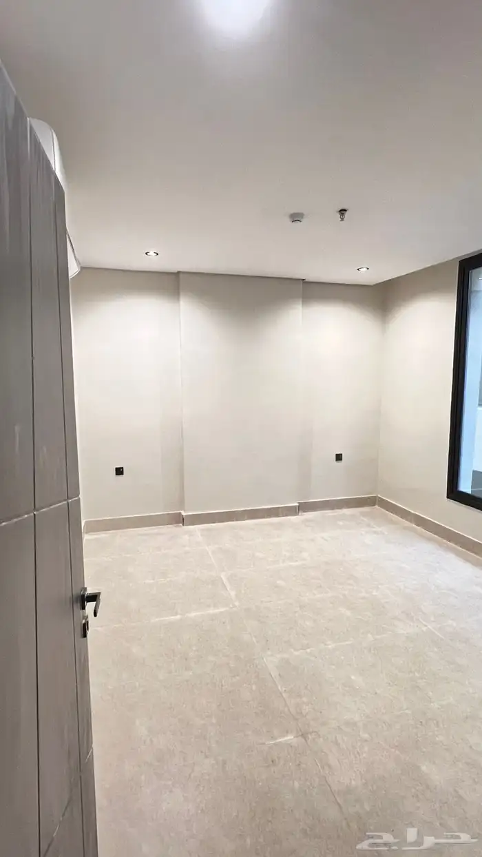 شقة مكيفة وجديدة للايجار الشعلة 8