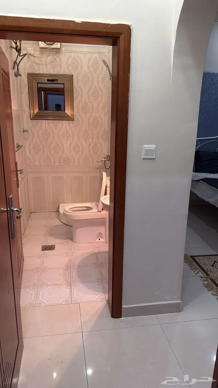 شقة للايجار في حي الريان 3