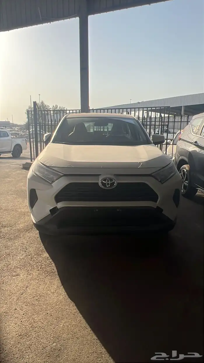 تويوتا رافور استاندر بريمي 2024 0