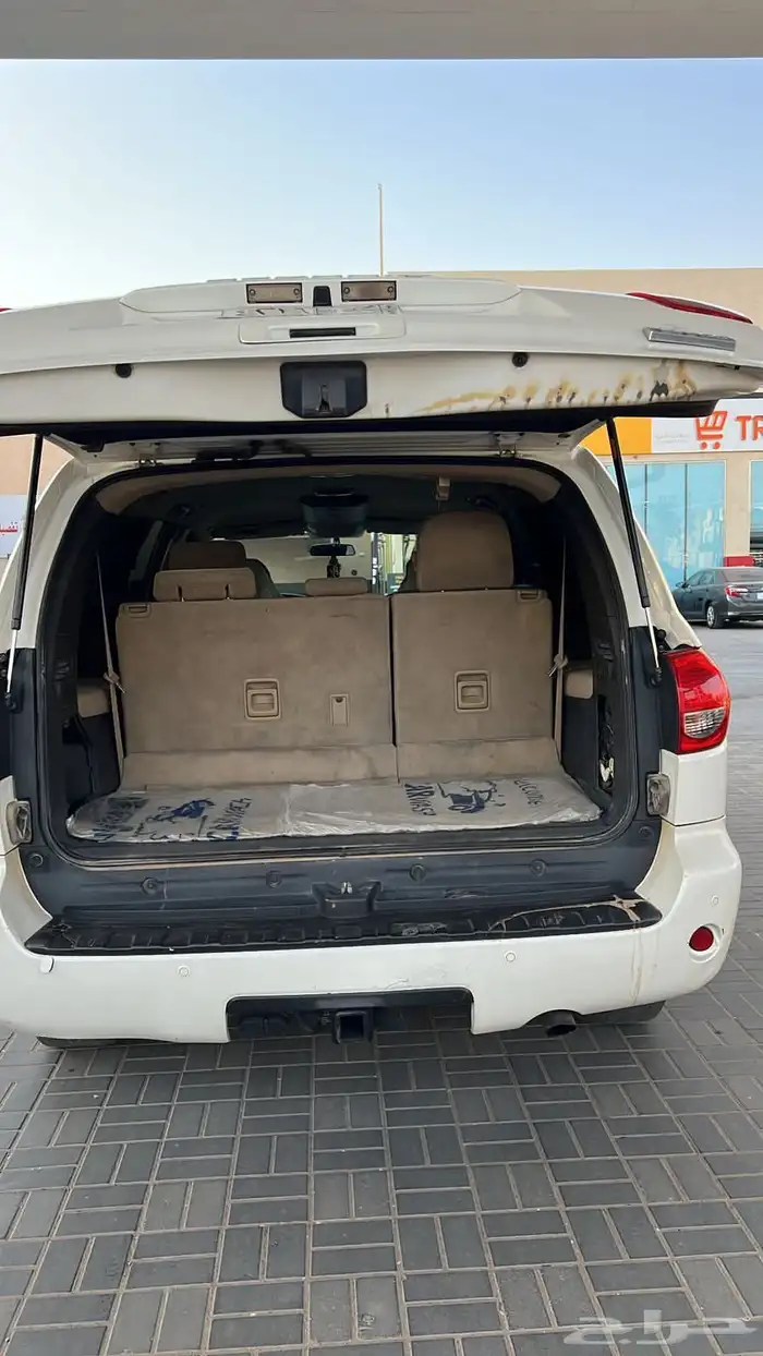 سكويا 2014 بدون دبل ثلاجه ماشي 400 متحركات نظيفه 2