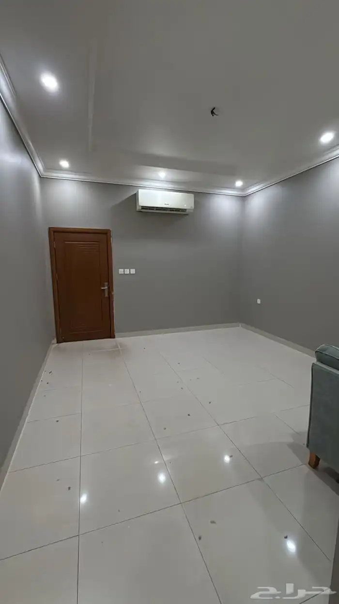 شقة للايجار في حي الريان 11