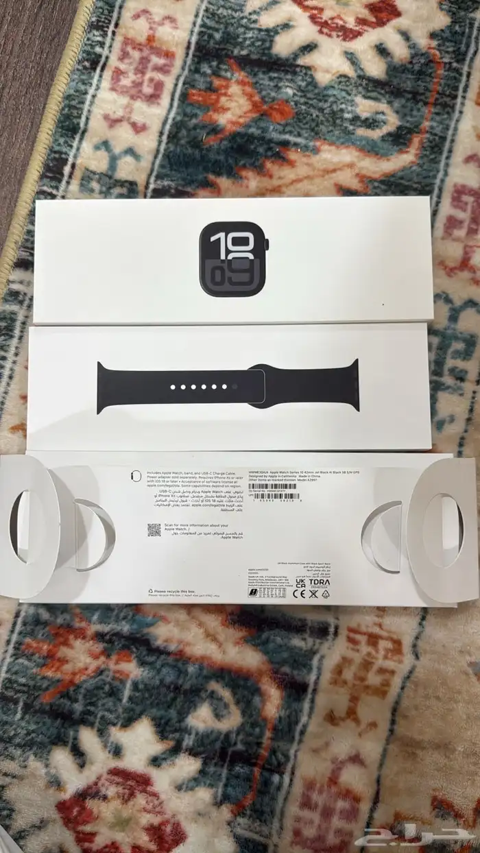 للبيع  Apple Watch Series 10 استخدام قليل 2