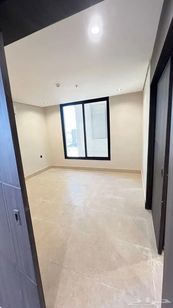 شقة مكيفة وجديدة للايجار الشعلة 7