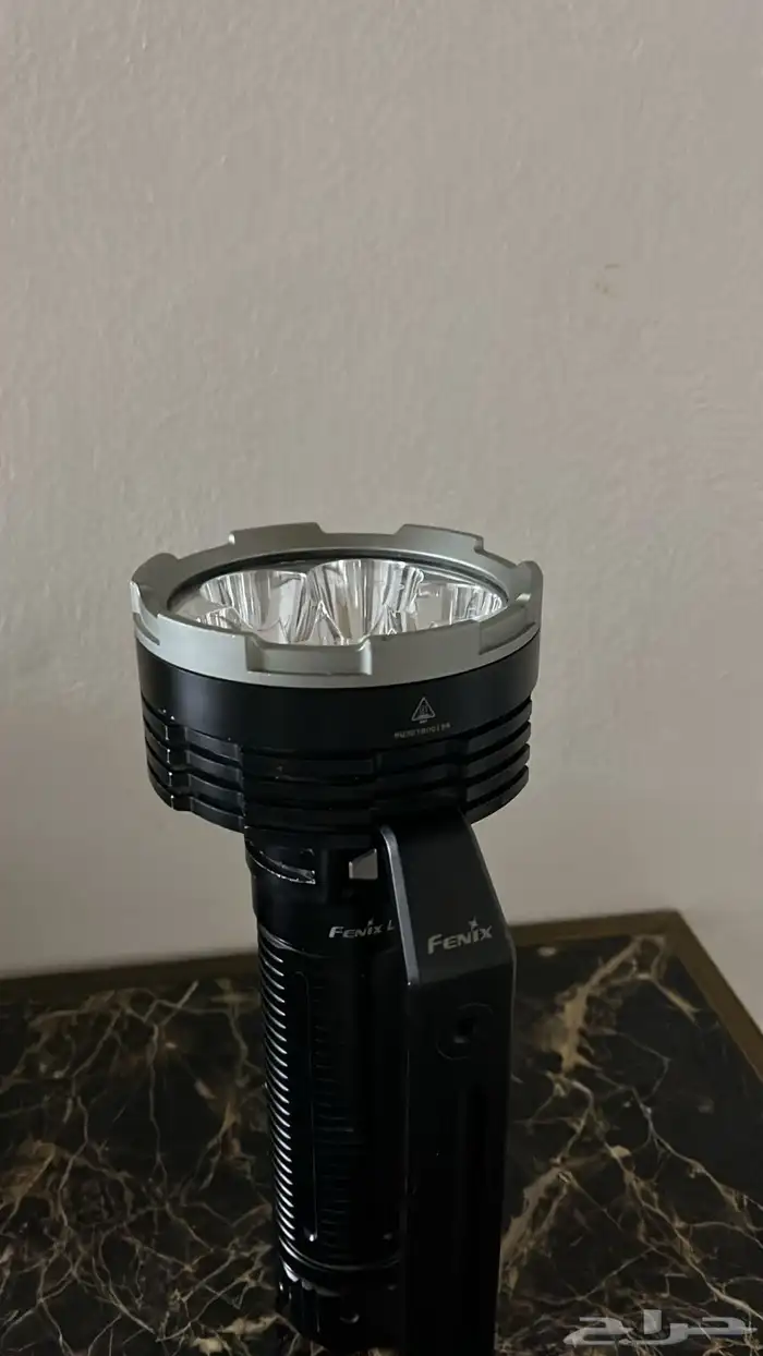 ناظور وأجهزة يدوي وسياره لاسلكية وكشاف فنكس 2