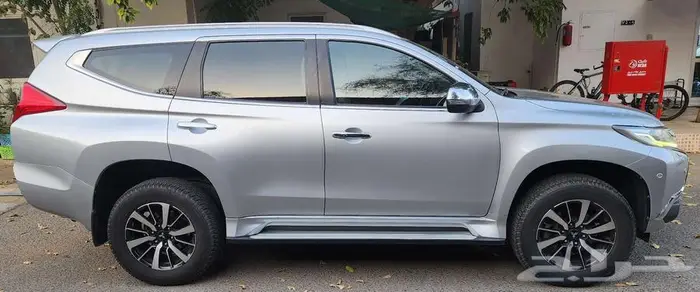 Mitsubishi montero sport 2018 - Full Option 4x4 3