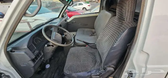 باص بضاعه مستوبيشي موديل 2008 بنزين قير عادي بدون مكيف 3