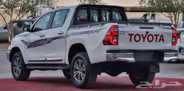 هايلوكس غمارتين S-GLX 4 4 اوتوماتيك 2.4 ديزل 2025 سعودي 5