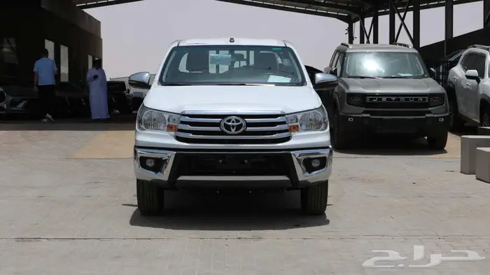 تويوتا هايلوكس 2025 كاش واقساط اقل سعر 8