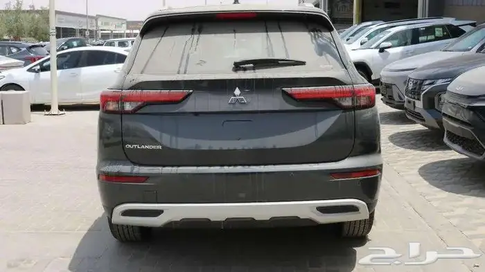 ميتسوبيشي اوتلاندر نص فل وفل كامل7 راكب 2025 كاش واقساط 15