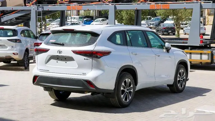 تويوتا هايلاندر جي ال اي 2025 ابيض كاش - اقساط 8