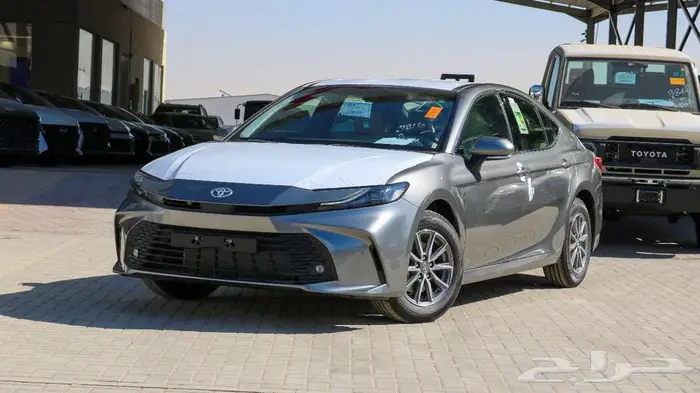 تويوتا كامري استندر 2025 متوفر كاش _ اقساط جميع الفئات 2
