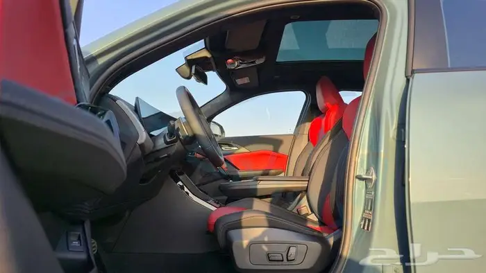 بي ام دابليو X2 SDRIVE 18i 2026 خليجي اصفار ضمان الوكيل 7