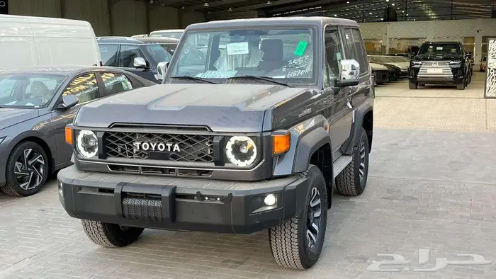 تويوتا ربع 2025 سعودي رفرف ونش ثلاجة كاش استلام فوري 0