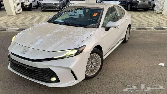 تويوتا كامري LE 2025 بنزين 6