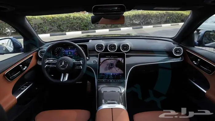 مرسيدس C200 بريميوم 2025 خليجي اصفار مع ضمان الوكيل 9