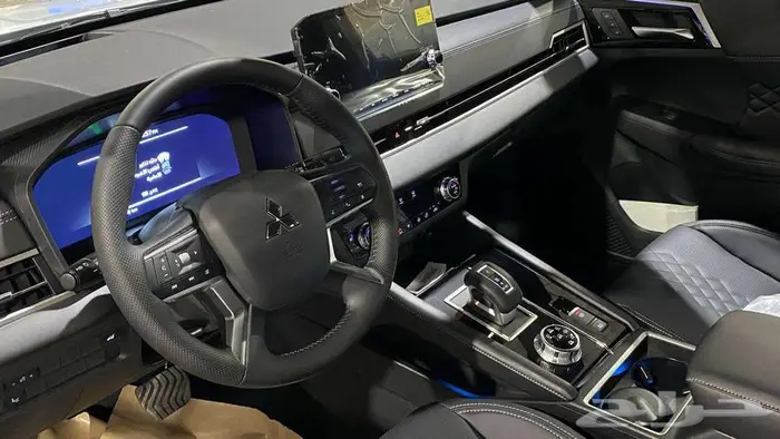 عرض خااص ميتسوبيشي اوتلاندر بلاك سام فل موديل 2025 8