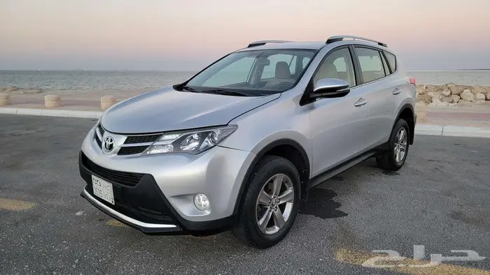 للبيع تويوتا راف فور 2014 6