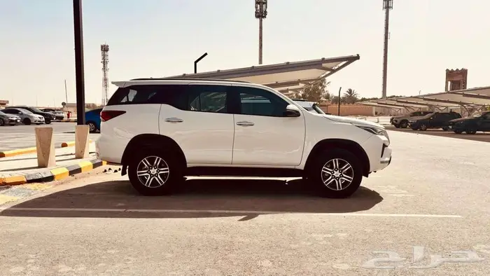 تويوتا فورتشنر GX2 بنزين دبل 2021 3