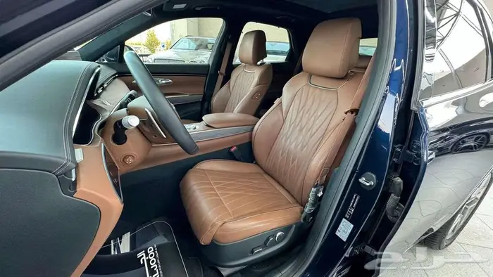 2022 جنيسس جي في 70 GENESIS GV70 9