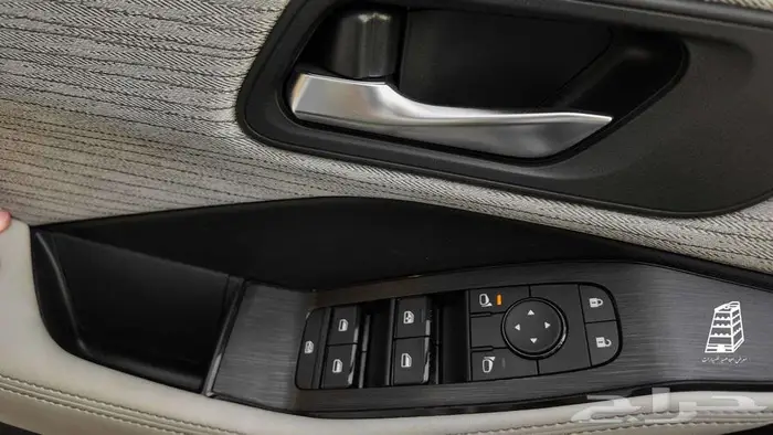 نيسان اكس تريل 5 مقاعد دبل ستاندر 2025 كاش واقساط 16