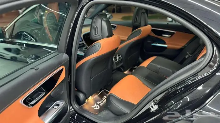 2023مرسيدس سي200 MERCEDES C 12