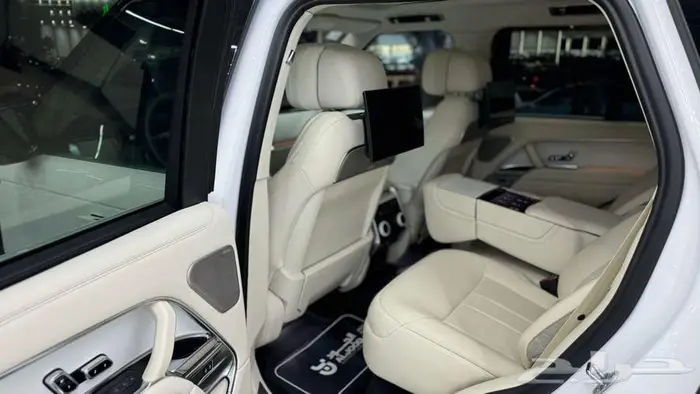 2023رنج روفر اس في RANGE ROVER SV P530 15