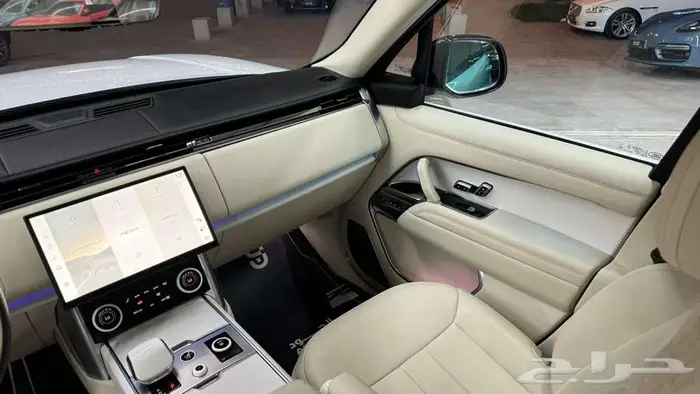 2023رنج روفر اس في RANGE ROVER SV P530 13
