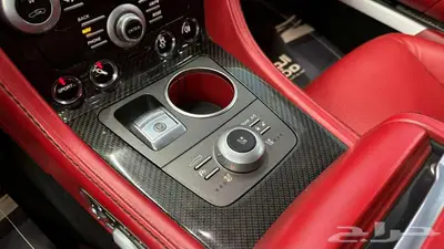 2015استون مارتن رابيد aston martin index