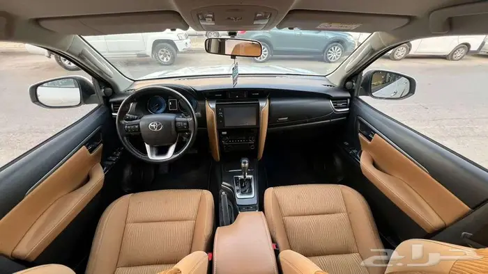 تويوتا فورتشنر دبل موديل 2023 - معرض خلف للسيارات 7