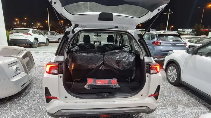 تويوتا فيلوز 2025 Glx السعر 73025 12