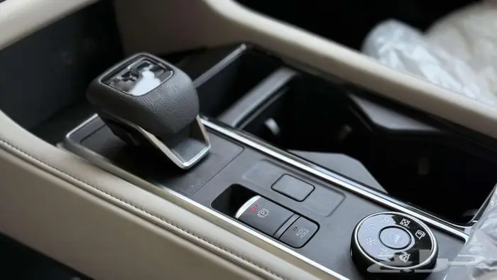 نيسان باثفندر ستاندر 6 سلندر 2024 جميع الالوان 3