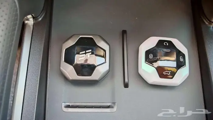 جيتور T2 لاكجري موديل 2025 ممشى 26000 13