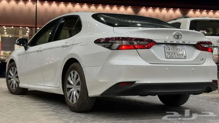 تويوتا كامري LE 2023 7